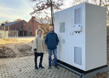 Eindhovens Dagblad: SWZ pioniert (uit noodzaak): zorgwoningen met batterij